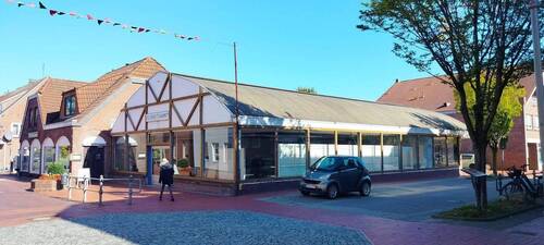 Bild 2 - 8 Zimmer Mehrfamilienhaus, Wohnhaus zum Kaufen in Wittmund