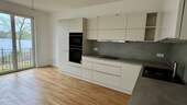 Einbauküche mit Wasserblick - 