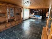 Großes Studio über der Garage - 