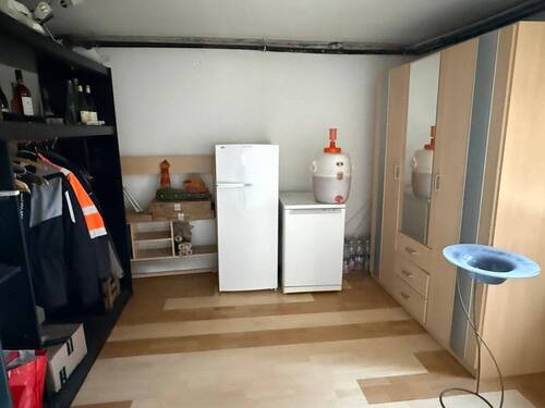 Zimmer mit Wasseranschluss im UG - 