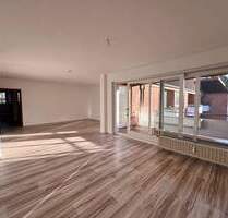 Helle 2-Zimmer-Wohnung mit Balkon in Lüneburgzügige 2-Zimmer-Wohnung - bahnhofsnah