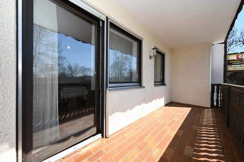 ... mit Balkon - 