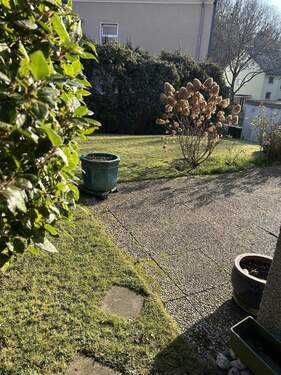 Vorgarten - 4 Zimmer Reihenendhaus in Bochum / Grumme