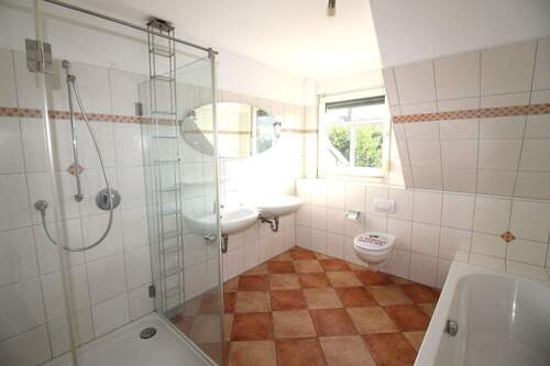 Badezimmer in Betreiberwohnung - 