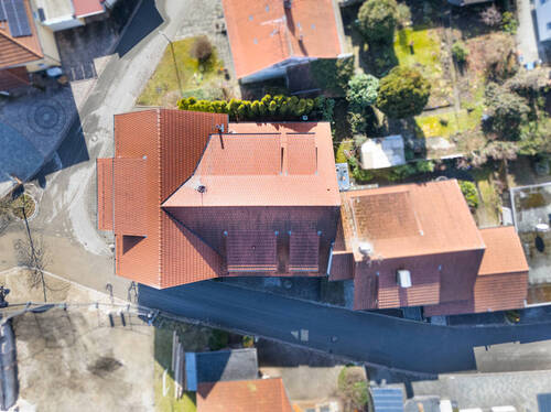 Bild 2 - Mehrfamilienhaus, Wohnhaus zum Kaufen in Rielasingen-Worblingen