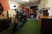 Garage - 