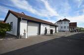 Großes Garagenhaus - 