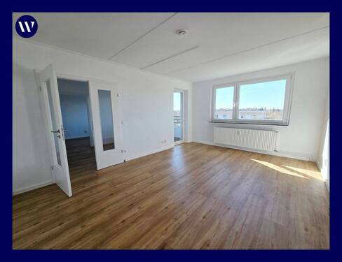 Wohnen - Wohnen im Grünen - renovierte 3 Zimmer + Balkon + guter Schnitt + Einbauküche