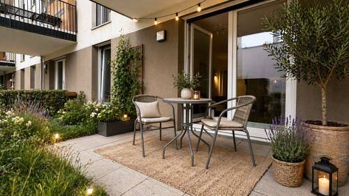 Terrasse - 2 Zimmer Etagenwohnung zum Kaufen in Frankfurt am Main