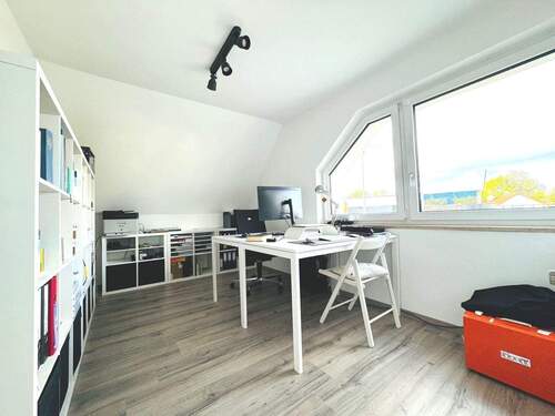Arbeitszimmer - 