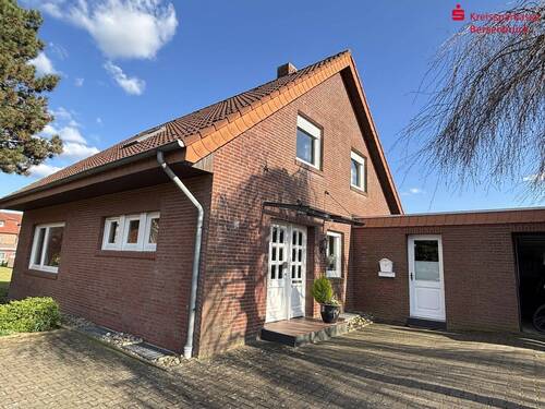 Eingangsbereich - Schickes Einfamilienhaus in zentraler Wohnlage von Bersenbrück