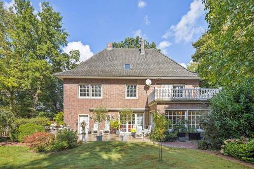 Haus und Sonnenterrasse - Charmantes Anwesen - ideal für neue Lebenspläne