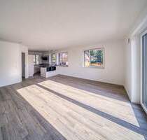 Moderne 4-Zimmer-Wohnung mit Balkon in Stade