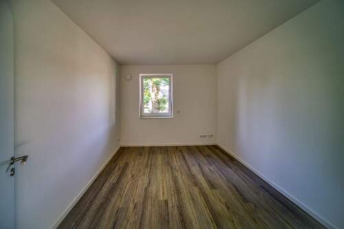 Zimmer 1 - Etagenwohnung mit 105,50 m&sup2; in Stade zur Miete