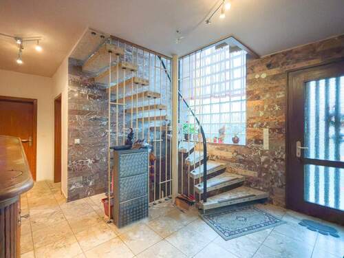 Bild 3 - 9 Zimmer Einfamilienhaus in Leese