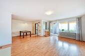 Wohnen mit Balkon - 3 Zimmer Etagenwohnung in Stuttgart