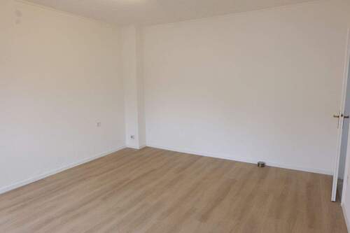 Wohn- Esszimmer - Etagenwohnung mit 50,00 m&sup2; in Trier zur Miete