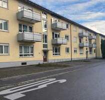 Charmante 3,5 Zimmer Hochparterre-Wohnung mit Balkon - Friedrichshafen