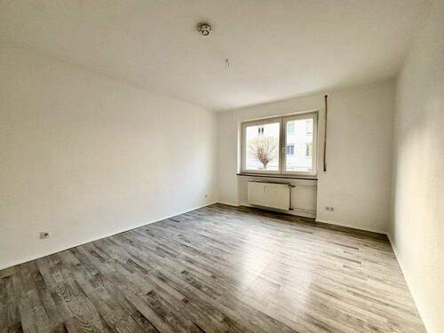 Schlafzimmer - Etagenwohnung mit 75,00 m&sup2; in Friedrichshafen zum Kaufen