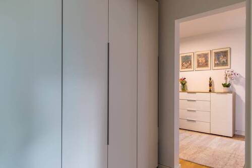 9 Garderobe - 