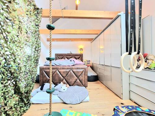 1.OG-Schlafzimmer - 