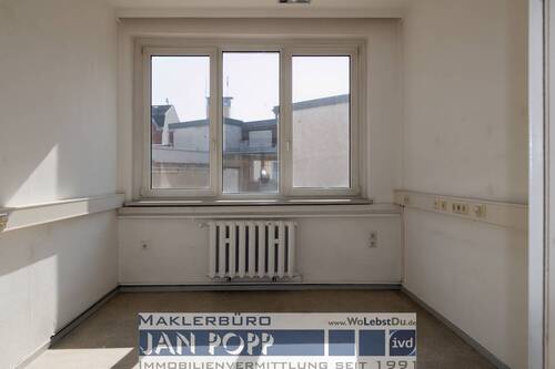 Büro 7 - 