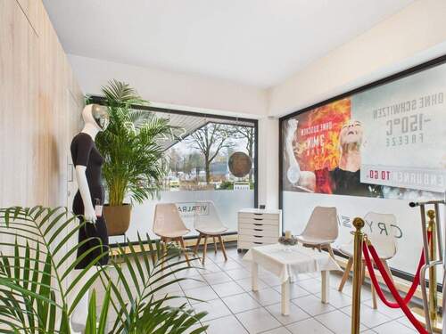 Haupteingangsbereich - 