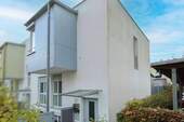 Außenansicht (1) - Stilvolles Reiheneckhaus mit eigenem Carport - ein Zuhause zum Ankommen