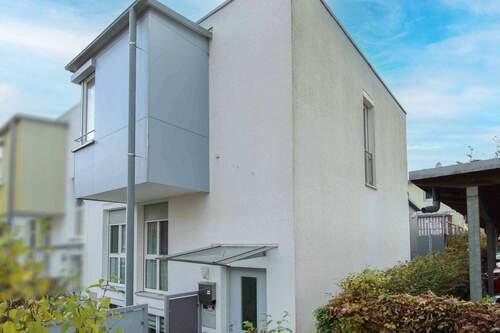 Außenansicht (1) - Stilvolles Reiheneckhaus mit eigenem Carport - ein Zuhause zum Ankommen