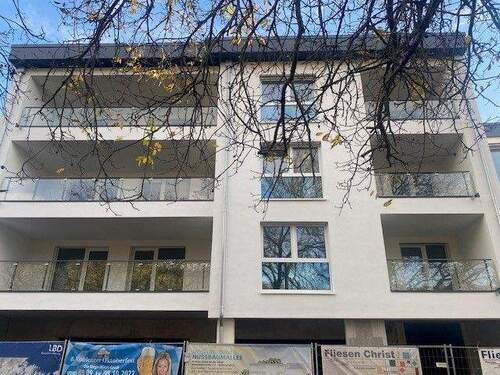 Straßenansicht - 3 Zimmer Etagenwohnung zum Kaufen in Brauneberg