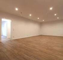 Wohntraum in guter Lage: Sanierte 4 Zimmer-Eigentumswohnung in Bielefeld-Kirchdornberg