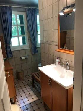 Akzente aus Holz u. Keramik - 