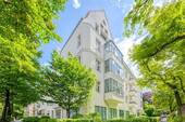 Hausansicht - 5 Zimmer Etagenwohnung zum Kaufen in Berlin