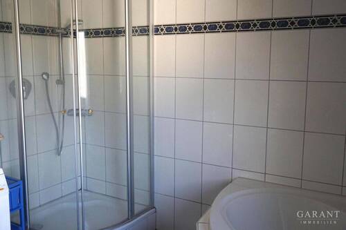 Bad Haus re - 