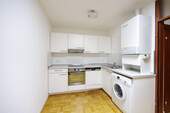 Küche - 2 Zimmer Etagenwohnung zum Kaufen in Bietigheim-Bissingen
