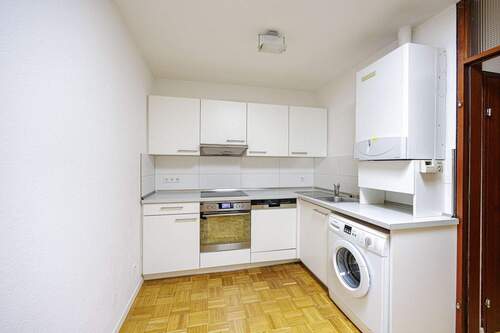 Küche - 2 Zimmer Etagenwohnung zum Kaufen in Bietigheim-Bissingen