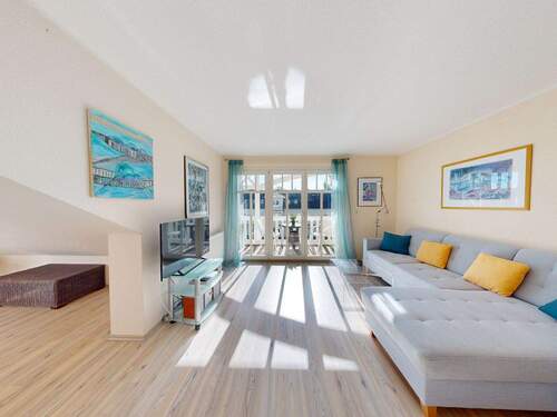 Wohnbereich mit Zutritt zum Süd-Balkon - Etagenwohnung mit 55,00 m&sup2; in Graal-Müritz zum Kaufen