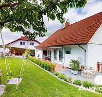 Vielseitiges Familiendomizil mit Einliegerwohnung in attraktiver Lage von Bodenwerder