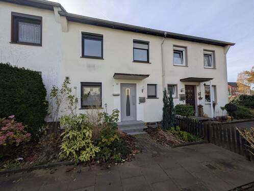  Titelbild - Ihr Zuhause mit Garten und Perspektive! (MA-1020-138)