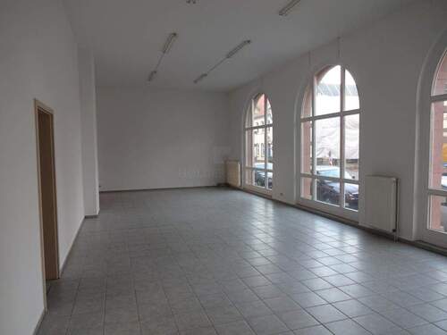 02 Ladenfläche - 1 Zimmer Gewerbeobjekt (Büro, Produktion, Verkauf) zur Miete in Salzwedel