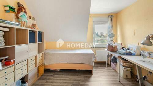 1. OG Schlafzimmer 2 1 - 