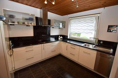 Küchenbereich Bild 1 - 6 Zimmer Bungalow zum Kaufen in Reinheim