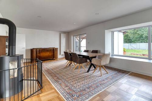 wohnzimmer schräg mit ausblick.jpg - 