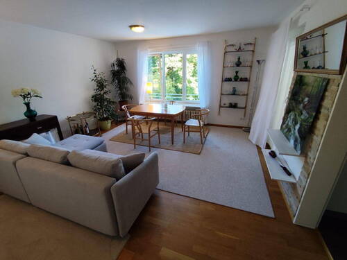 Wohnzimmer 23,35 qm - 4 Zimmer Etagenwohnung zum Kaufen in München