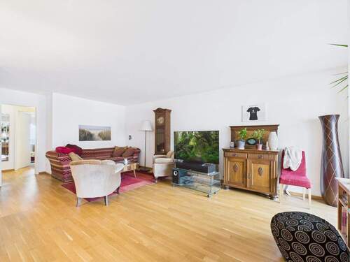 Wohnbereich - 3 Zimmer Etagenwohnung in München