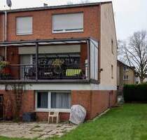 Reihenendhaus mit großem Grundstück und moderner Raumaufteilung - Leverkusen Quettingen