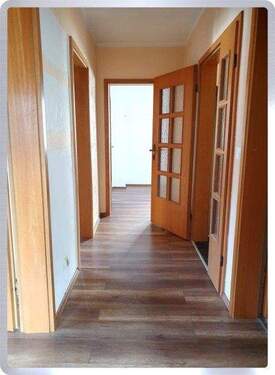 Diele - 5 Zimmer Einfamilienhaus zum Kaufen in Mömbris