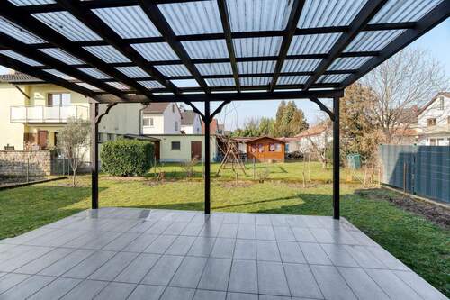 Ausblick Terrasse in den Garten.jpg - 