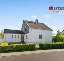 Frei stehendes, modernisierungsbedürftiges EFH mit Garage und außergewöhnlich großem Grundstück - Stolberg (Rheinland) Donnerberg