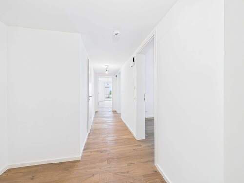 Flur - 3 Zimmer Etagenwohnung in Lübeck